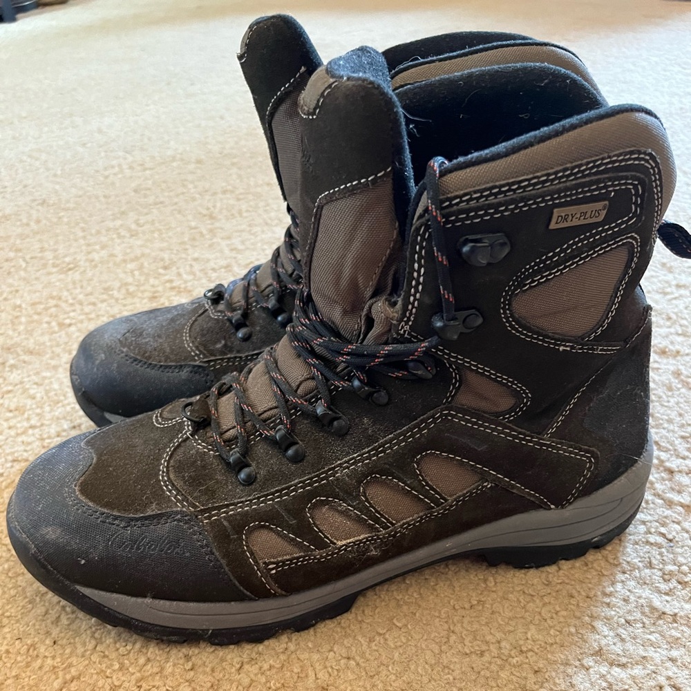 Cabela’s boots for Men